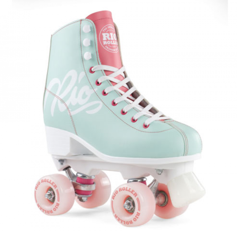 Roller Skates (Patines de Ruedas)